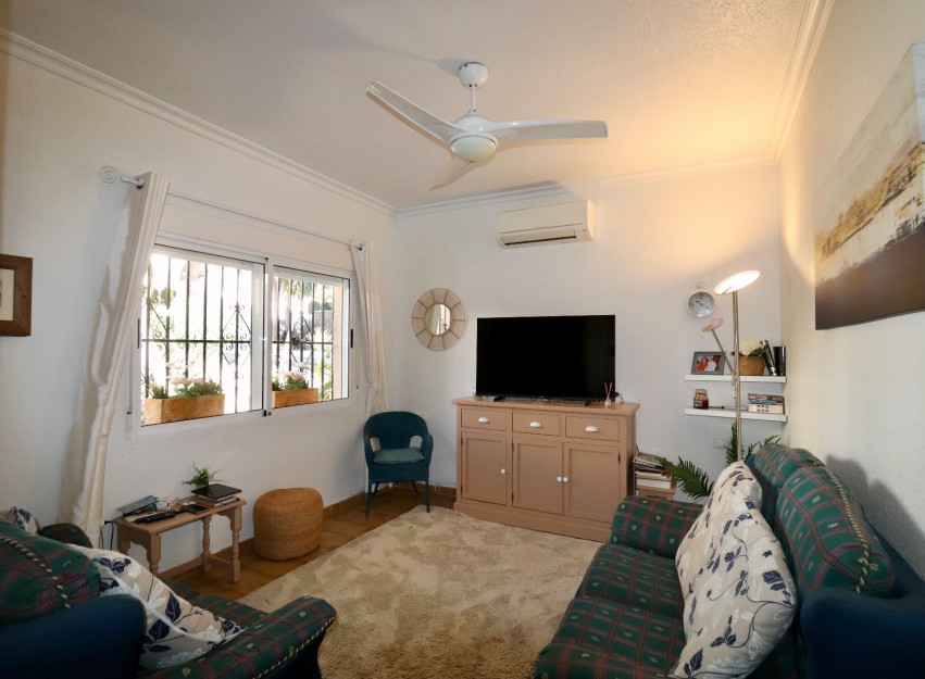 Resale - Villa - Algorfa - Castillo de montemar