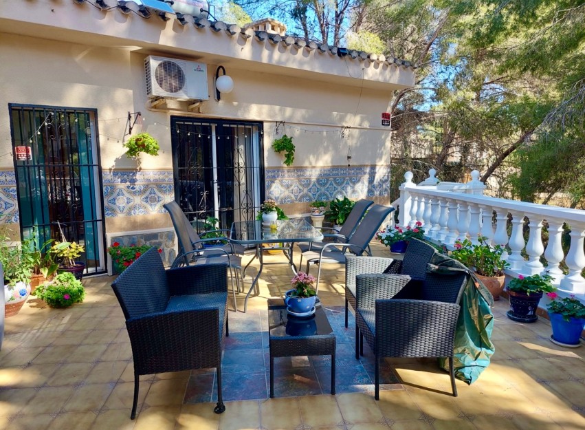 Resale - Villa - Algorfa - Castillo de montemar
