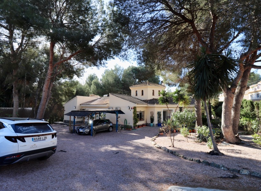 Resale - Villa - Algorfa - Castillo de montemar