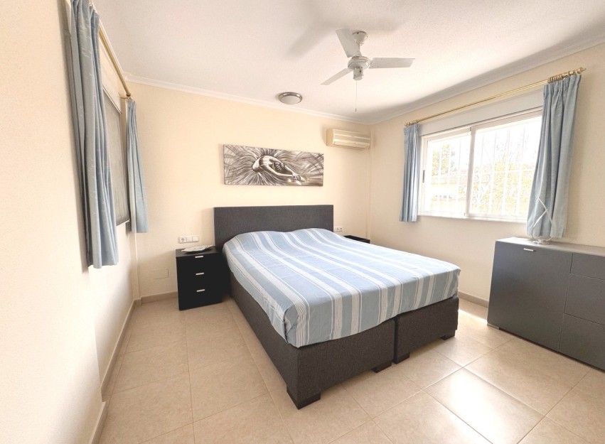 Resale - Villa - Algorfa - Lomas de La Juliana