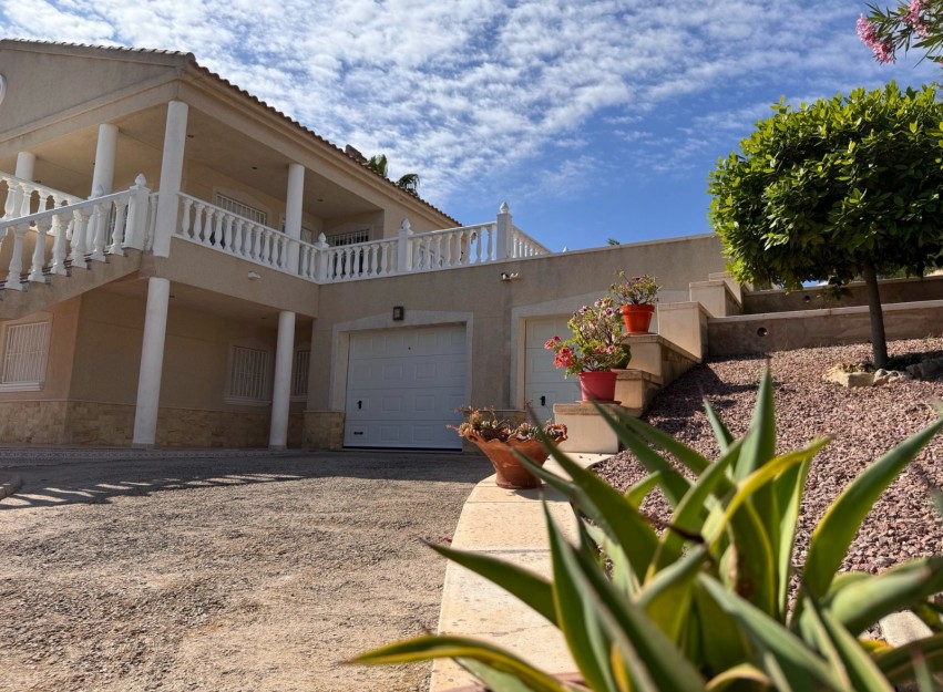 Resale - Villa - Algorfa - Lomas de La Juliana