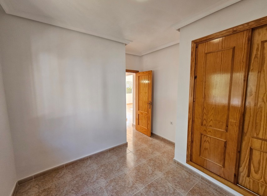 Resale - Villa - Algorfa - Montemar
