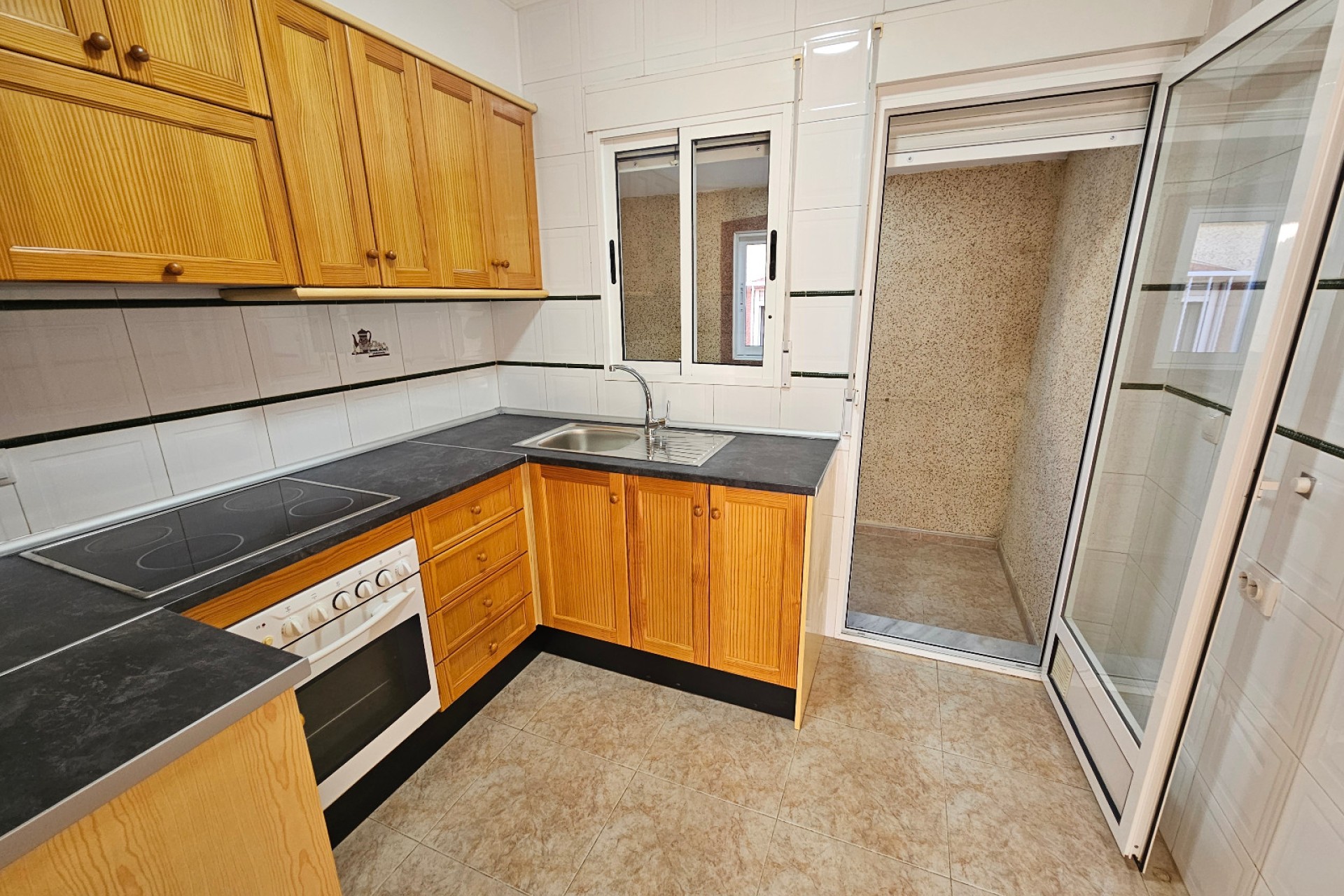 Resale - Villa - Algorfa - Montemar