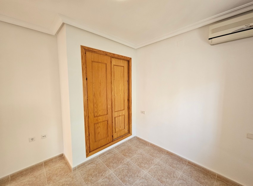 Resale - Villa - Algorfa - Montemar