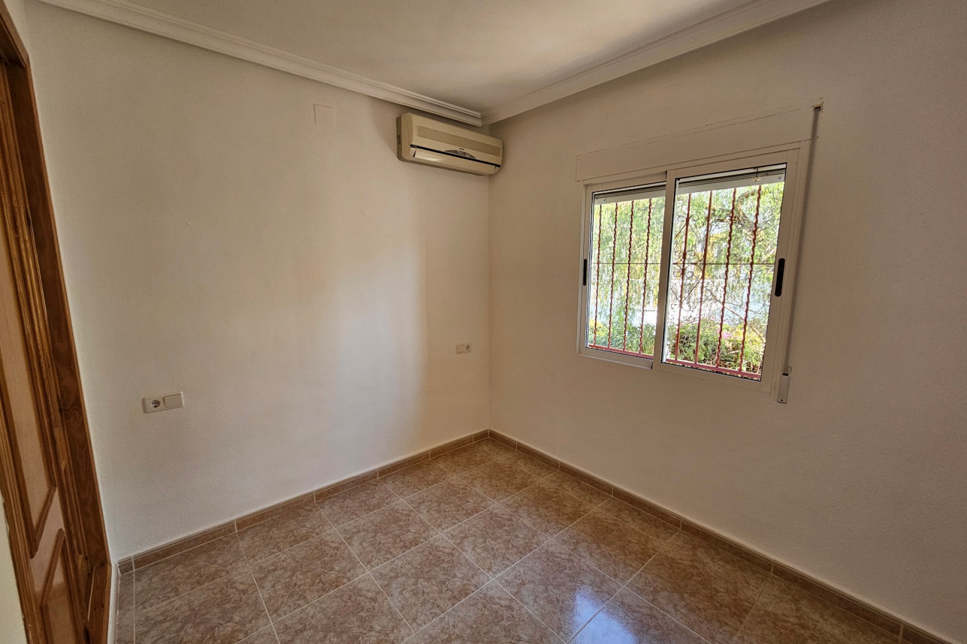Resale - Villa - Algorfa - Montemar