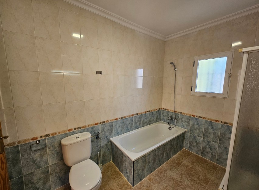Resale - Villa - Algorfa - Montemar