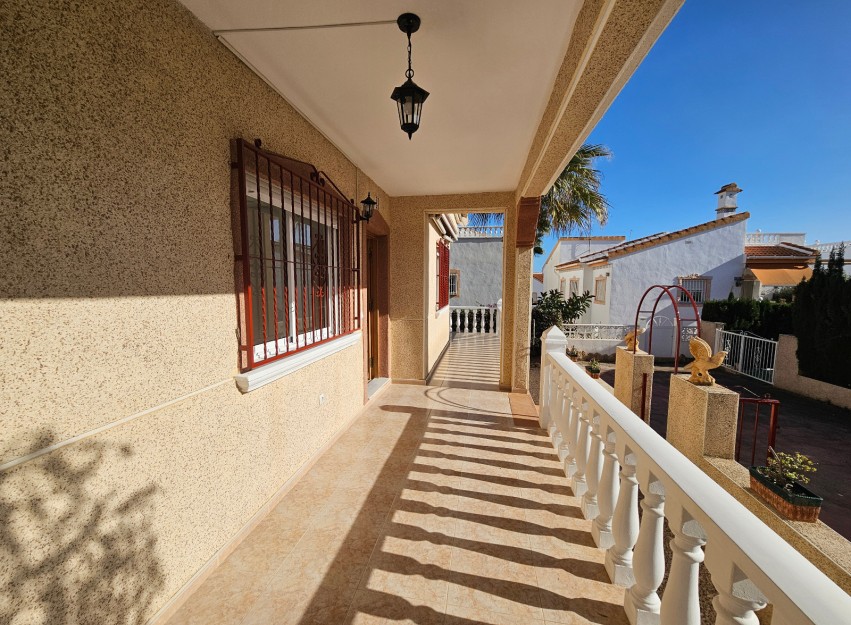 Resale - Villa - Algorfa - Montemar