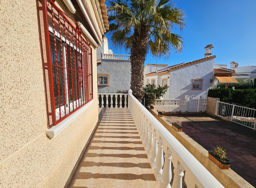 Resale - Villa - Algorfa - Montemar