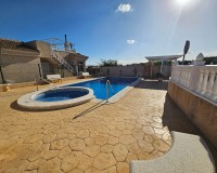 Resale - Villa - Algorfa - Montemar