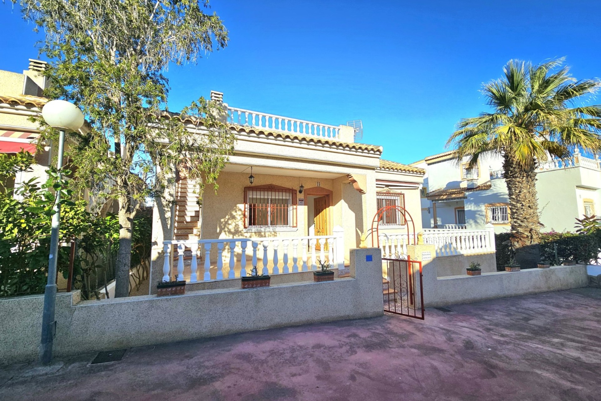Resale - Villa - Algorfa - Montemar