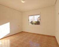 Resale - Villa - Algorfa - Montemar