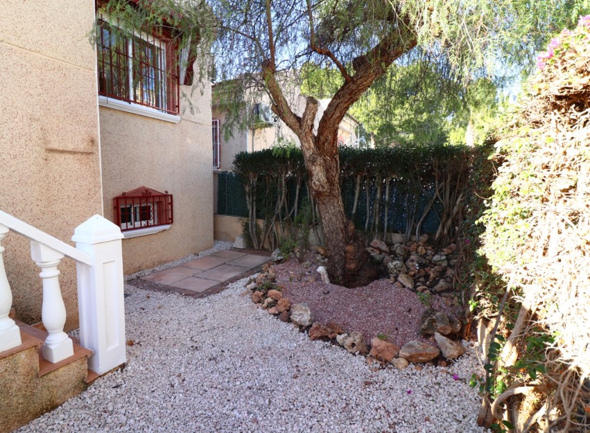 Resale - Villa - Algorfa - Montemar