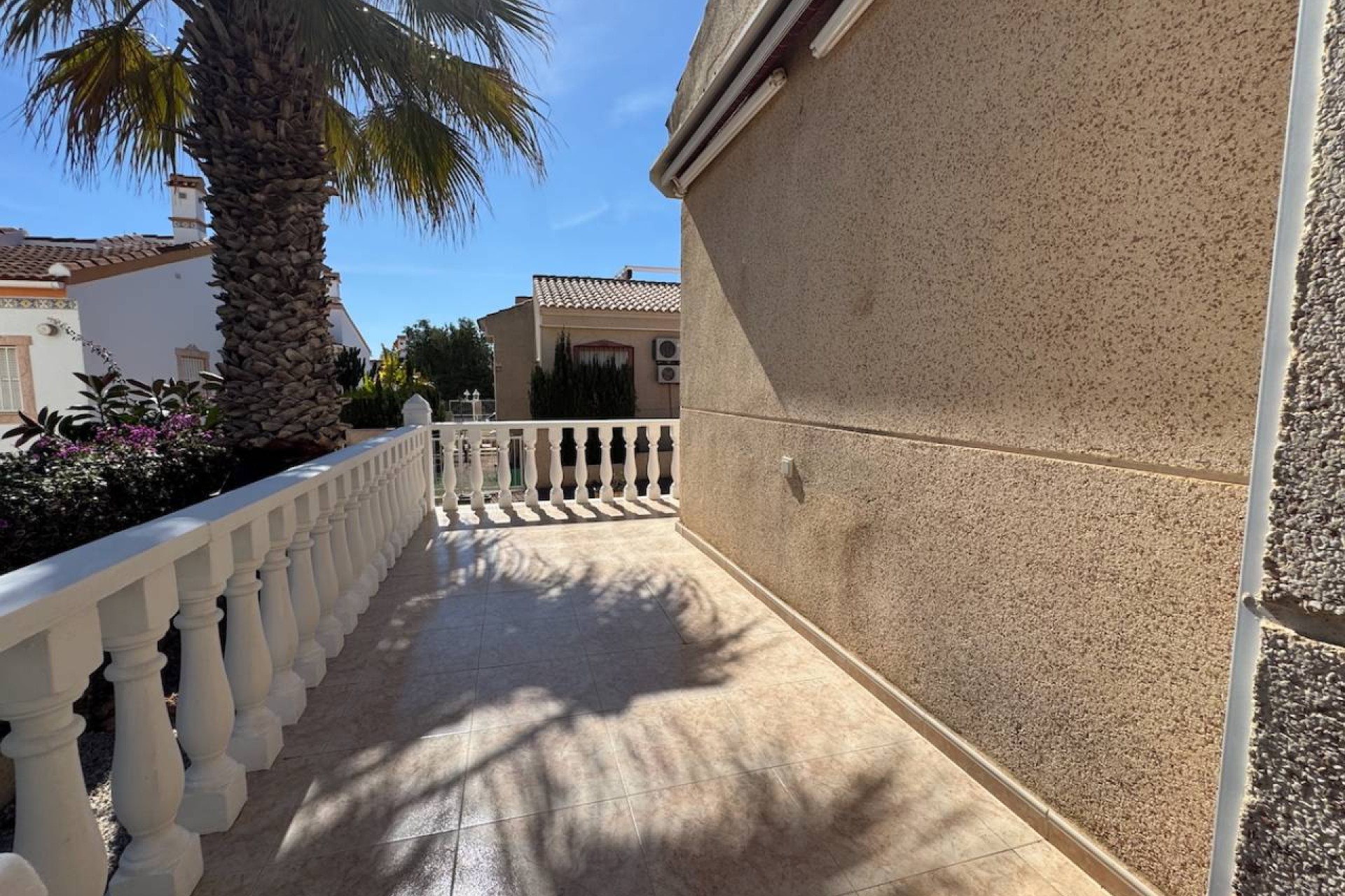 Resale - Villa - Algorfa - Montemar