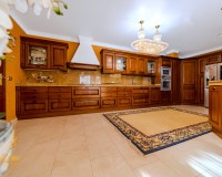 Resale - Villa - Altea