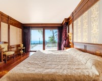 Resale - Villa - Altea