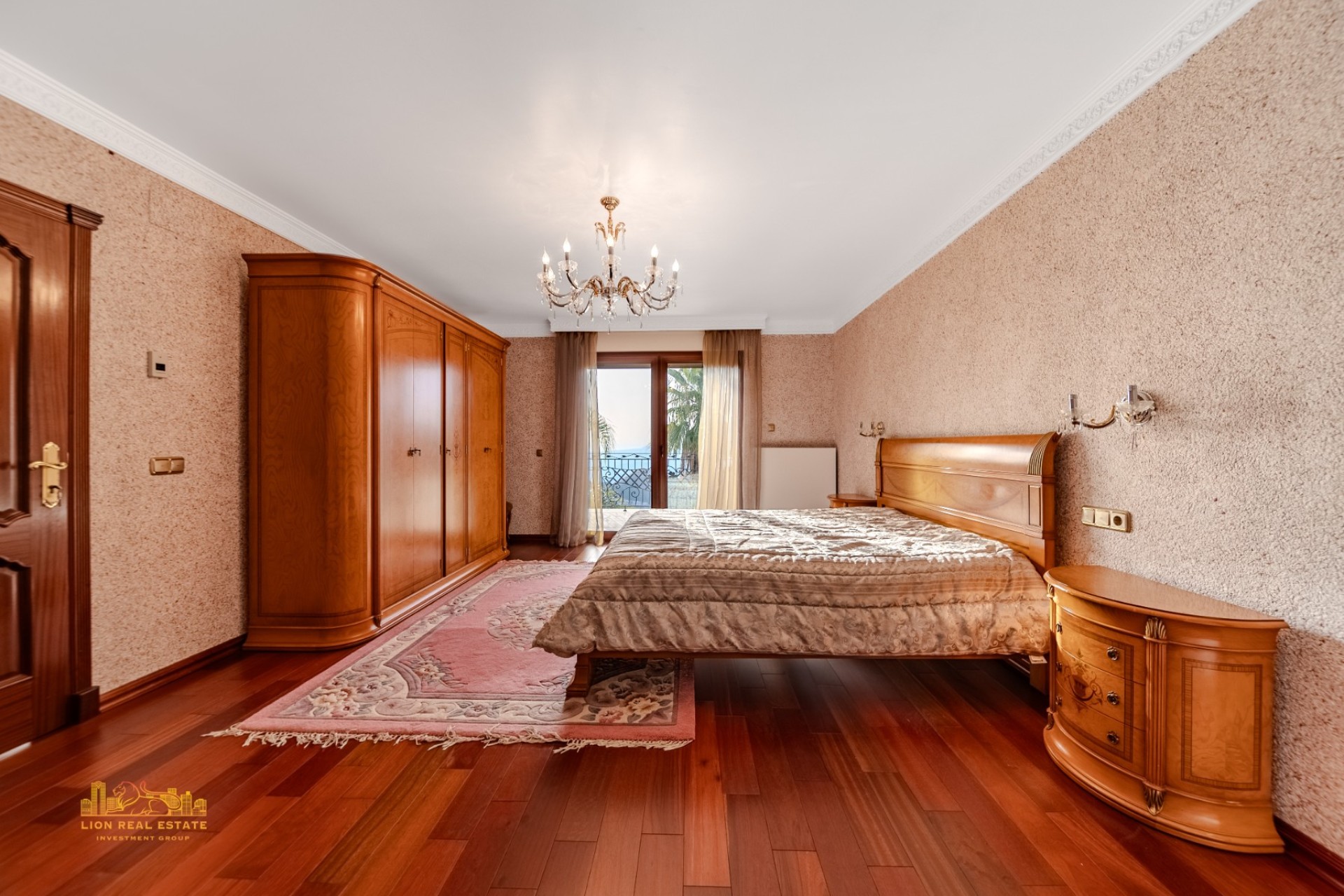 Resale - Villa - Altea