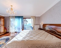 Resale - Villa - Altea
