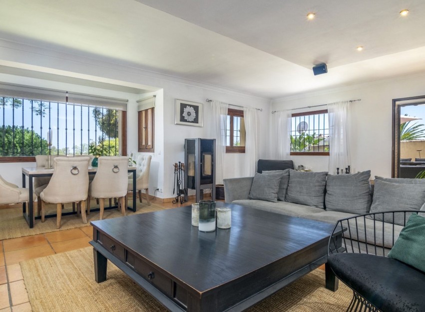 Resale - Villa - Benahavis - La Quinta