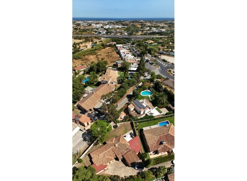 Resale - Villa - Benahavis - La Quinta