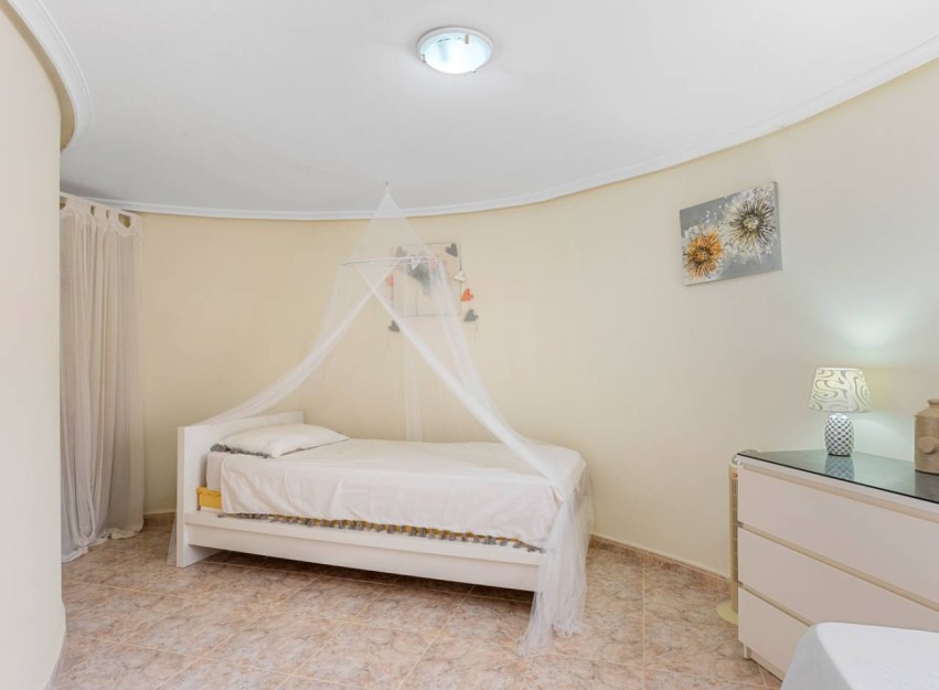 Resale - Villa - Benijofar