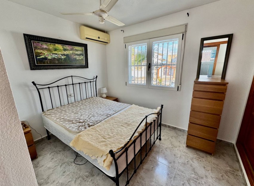 Resale - Villa - Benijofar