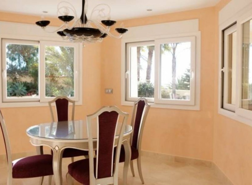 Resale - Villa - Benissa - Alicante