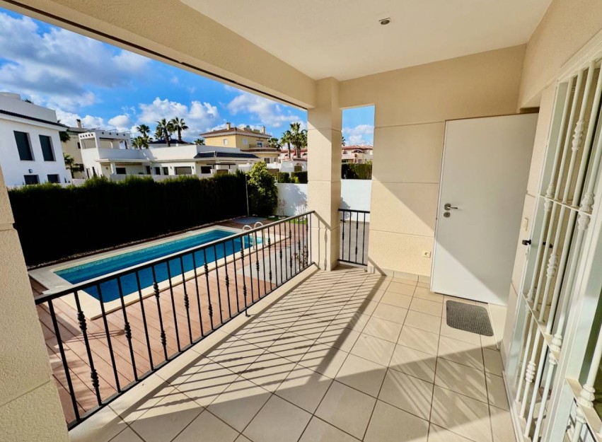 Resale - Villa - Ciudad Quesada - Lo Marabú