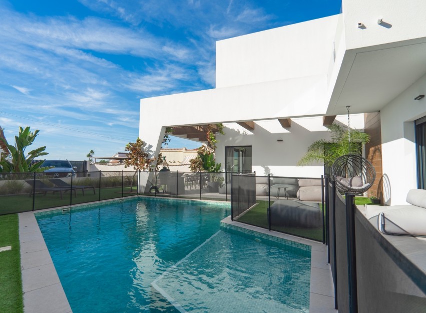 Resale - Villa - Ciudad Quesada - town