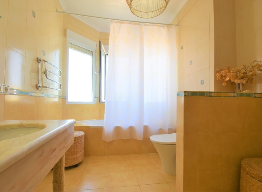 Resale - Villa - Ciudad Quesada - Urbanizaciones
