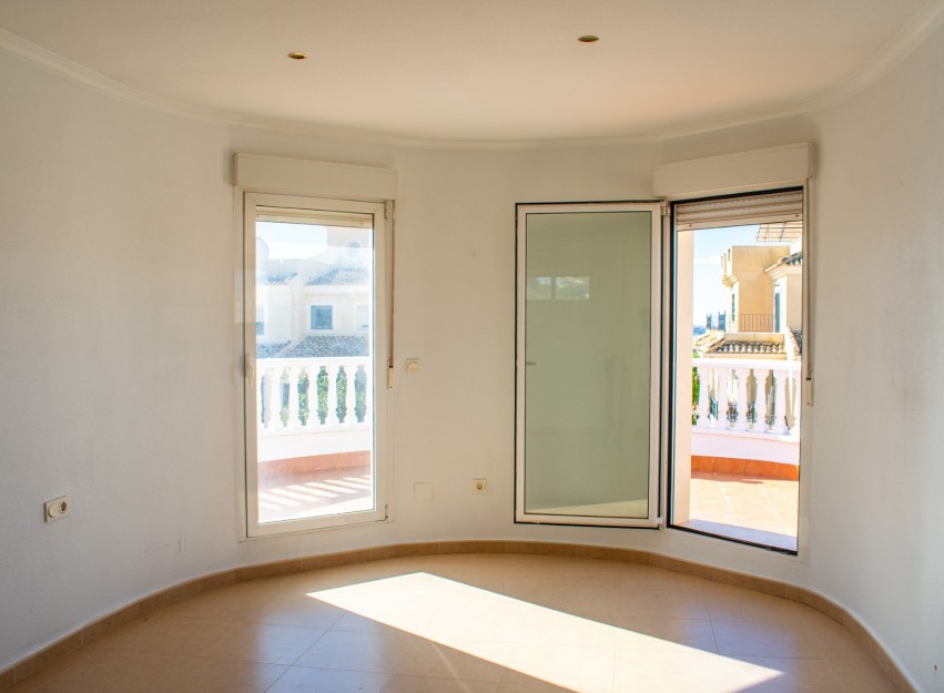 Resale - Villa - Ciudad Quesada - Urbanizaciones