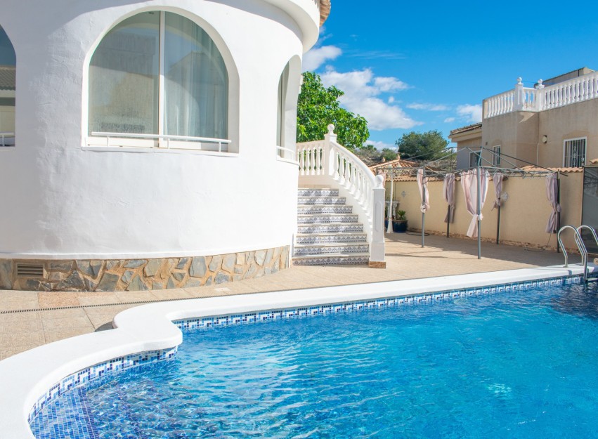 Resale - Villa - Ciudad Quesada - Urbanizaciones