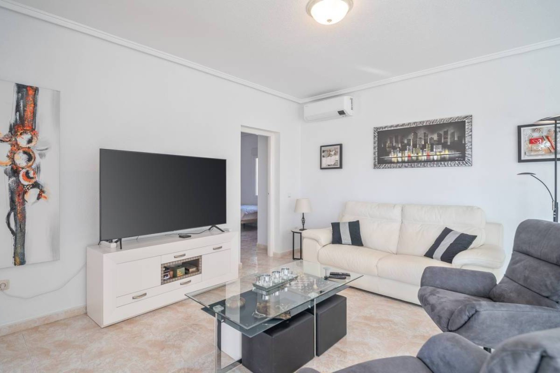 Resale - Villa - Ciudad Quesada