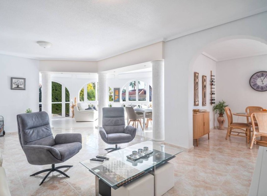 Resale - Villa - Ciudad Quesada