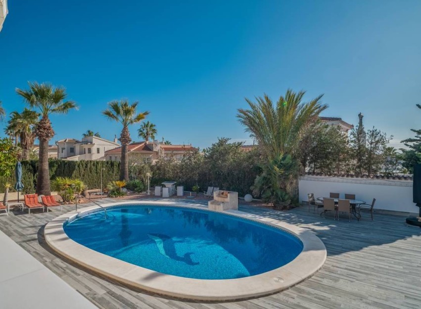 Resale - Villa - Ciudad Quesada