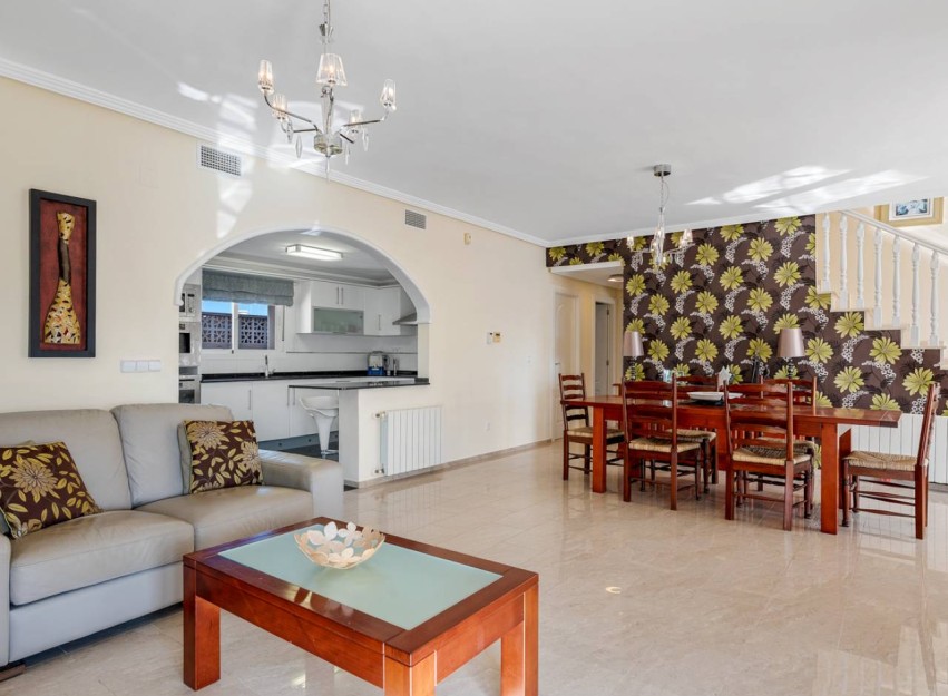 Resale - Villa - Ciudad Quesada