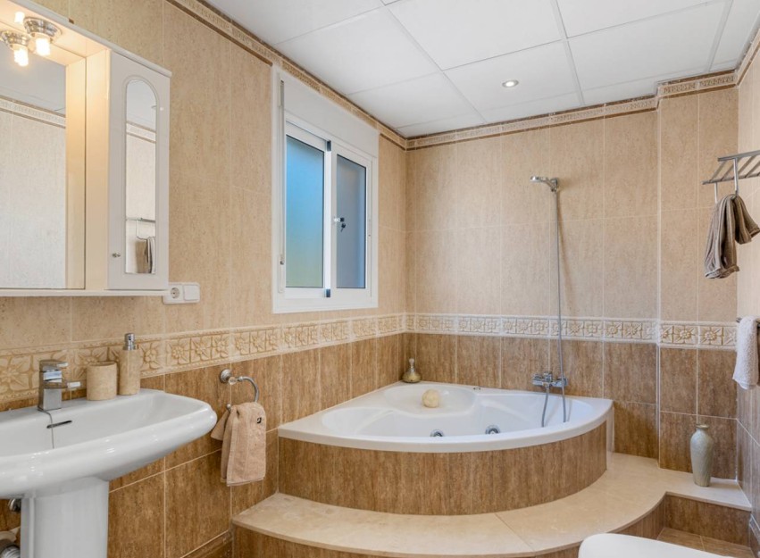 Resale - Villa - Ciudad Quesada
