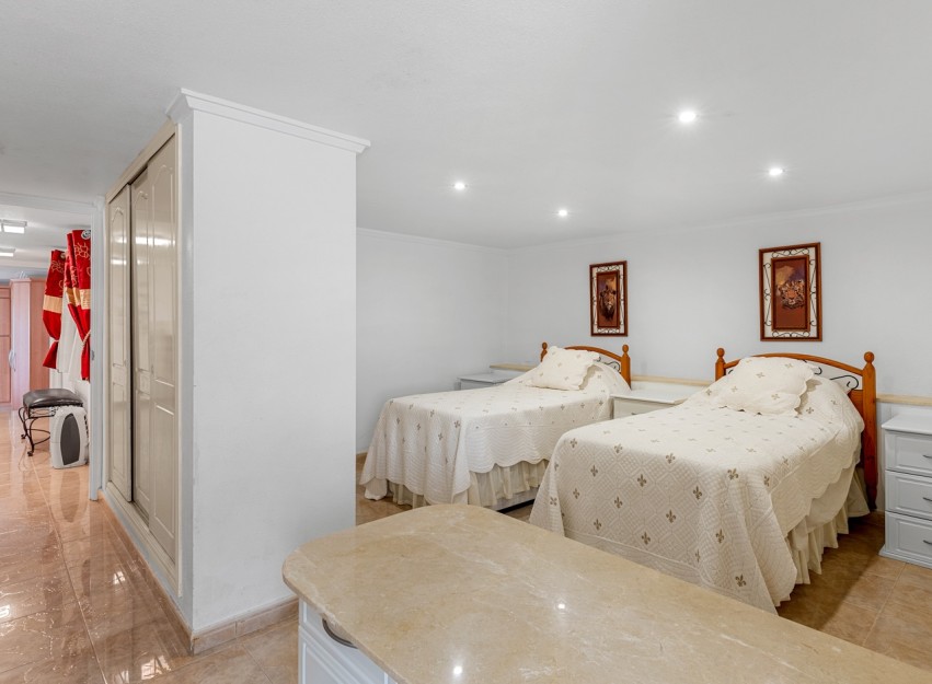 Resale - Villa - Ciudad Quesada