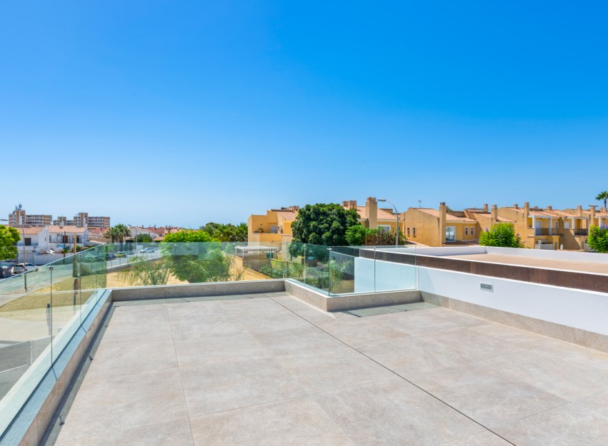 Resale - Villa - El Campello - El Amerador