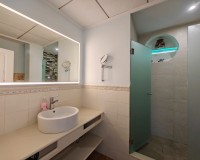 Resale - Villa - Elche