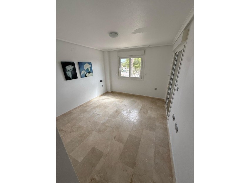 Resale - Villa - Guardamar del Segura - El Raso