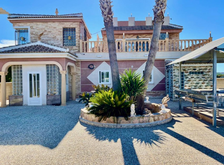 Resale - Villa - Guardamar del Segura