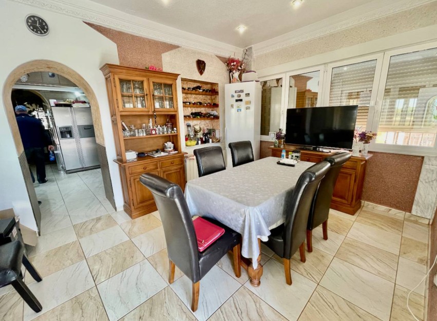 Resale - Villa - Guardamar del Segura