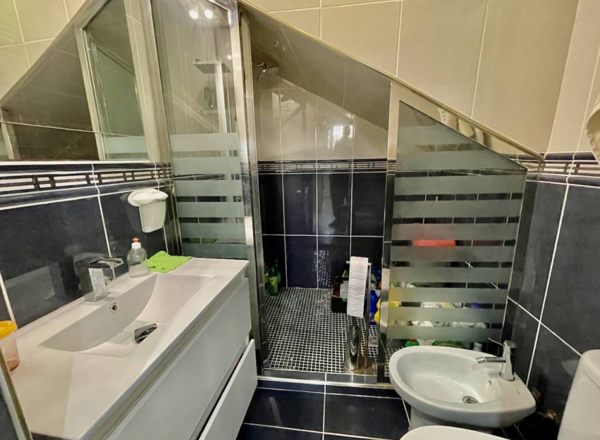 Resale - Villa - Guardamar del Segura