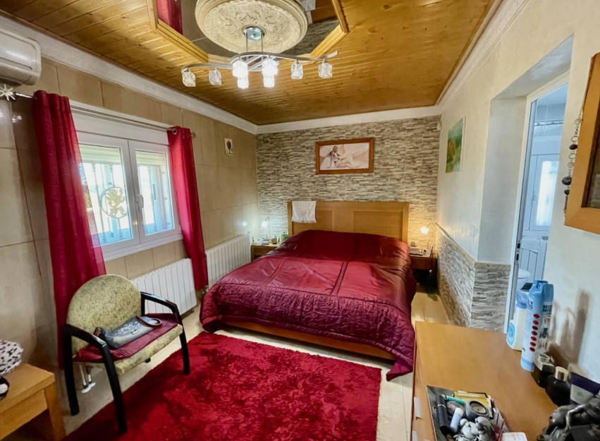 Resale - Villa - Guardamar del Segura