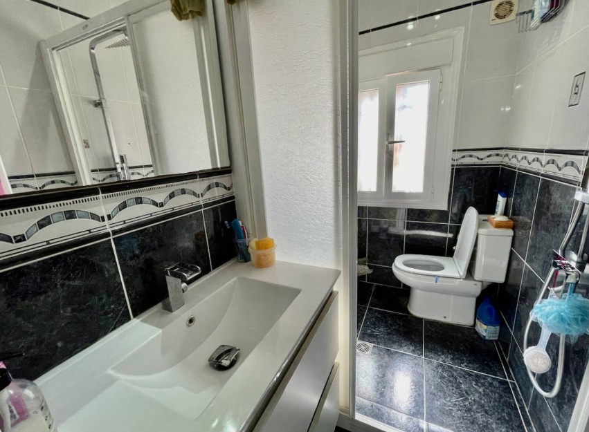 Resale - Villa - Guardamar del Segura
