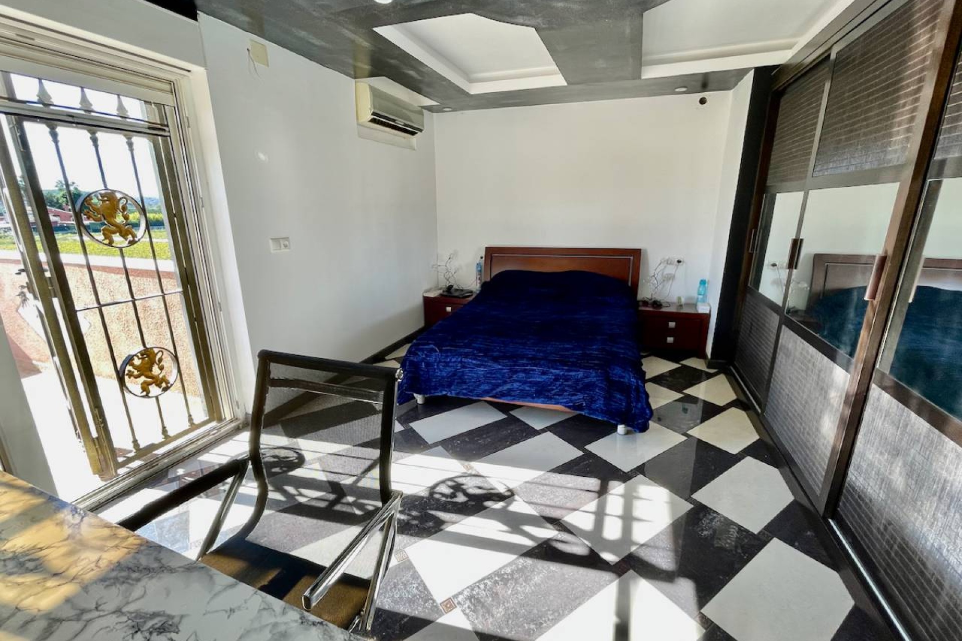 Resale - Villa - Guardamar del Segura