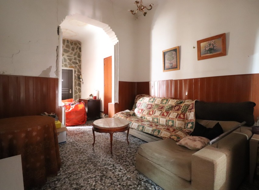 Resale - Villa - Heredades - Heradades