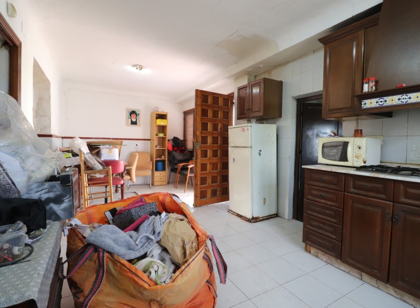 Resale - Villa - Heredades - Heradades