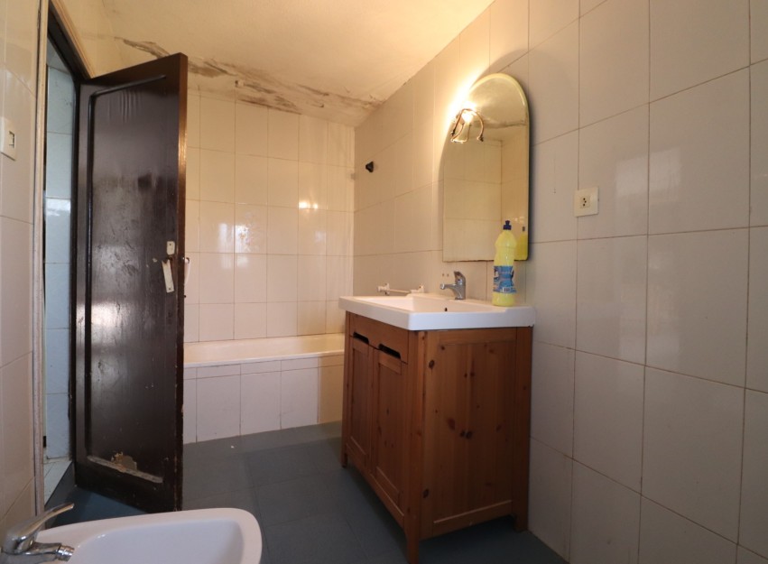 Resale - Villa - Heredades - Heradades