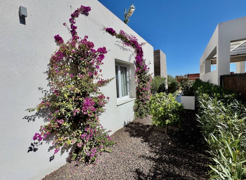 Resale - Villa - La Finca Golf - Algorfa